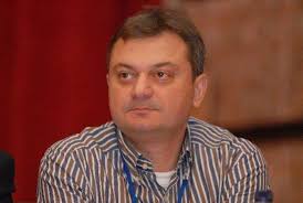 Baku continues to shoot with one hand and negotiate with the other