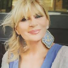 Gemma Galgani di Uomini e Donne al mare a Senigallia