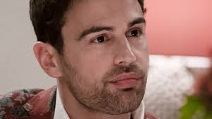 Why Cameron From The White Lotus Season 2 Looks So Familiar