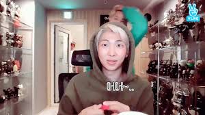 He made a quick appearance, greeted the army and left them confused by wishing them 'happy new year'. Jimin Interrupting Rm Random Onehallyu