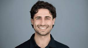 Contact Gabriel Damant-Sirois, Email: g***@locallogic.co & Phone Number