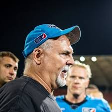 Steve Dell (@CoachDell240)