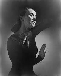 Последние твиты от julia (@unicron_julia). Martha Graham Wikipedia