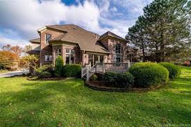 12308 Hummingbird Way Sellersburg In 47172 Mls 2019010055 Real Estate Services House Styles Mls