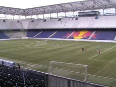 Red bull arena salzburg 30.188 kapasite. Red Bull Salzburg