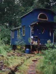 Wagenplatz Auch Bauwagenplatz Oder Wagenburg Bauwagen Ausbauen Bauwagen Bau
