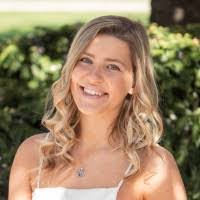 Alyssa Hickman's Instagram, Twitter & Facebook