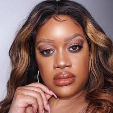 Dorinda Clark Cole's Timeless Beauty in Gospel Music