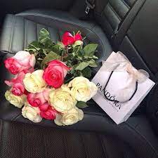 Ниже подборка фотографий цветов в машинах. Idei Na Temu Cvety V Mashine 15 Cvety Buket Cvetov Cvetochnye Bukety