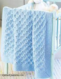 There are two openings in the blanket that allow the car seat straps to pass. Cot Blanket Knitting Pattern Free Knit Baby Blanket Pattern Free Free Baby Blanket Patterns Baby Blanket Crochet Pattern