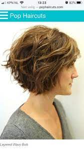 Choppy/textured men's haircut 2019 | men's hairstyle inspiration. Pin By Sabine Hain On Kapsels Bob Wavy Bob Hairstyles Choppy Bob Hairstyles Bob Hairstyles