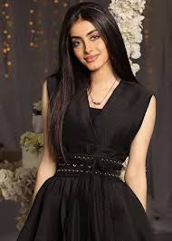 Saudi arabian women no longer need a man's permission to travel. Saudi Arabia Women Beauty Arabian Women Indian Women Fashion Asian Beauty Girl