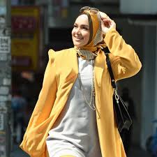 Dato' sri siti nurhaliza binti tarudin ssap, dimp, jsm, sap, pmp, aap (jawi: Keampuhan Siti Nurhaliza Dalam Manifestasiti2020 Kosmo Digital