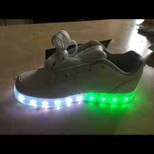 Heelys Shoes Heelys Boys White Premium Light Up Sneakers Poshmark
