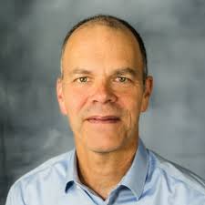 Yesterday, Joris Silon, Sarah Arbes, Shamus Whyte and Christie Bloomquist,  JD, MHA welcomed Christopher Coons to the AstraZeneca Newark Manufacturing  Facility, home to nearly 300 of our 1300…