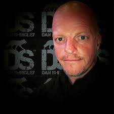 Steve Hanner's Instagram, Twitter & Facebook