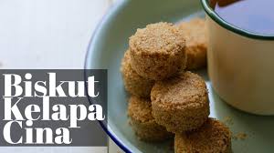 Biskut yang rangup dan sedap ini akan menambah kehangatan keluarga anda saat berkumpul di hari raya. Biskut Kelapa Cina Coconut Cookies Youtube