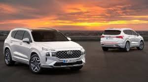 Odlišuje se také jiným turbodmychadlem a vstřikovači, což je v případě ojetiny ještě důležitější. Modernizovany Hyundai Santa Fe Vypada Spis Jako Zbrusu Novy Model A Nejen Vypada Autosalon Tv