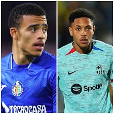 In England, they're discussing the possibility of a swap deal between Barça  and Man United for Roque and Greenwood. [Mundo Deportivo]
