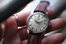 OMEGA】 1964年製 オメガ シーマスター ノンデイト ”ファットラグ” ラウンドS バーインデックス×ドルフィン針 クロスラインダイヤル  シルバーエイジング 自動巻き / Vintage watch / Seamaster / Cal.552 | アンティーク・ビンテージ時計修理・販売  WhiteKings(ホワイト ...