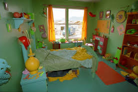 No cc has been used, so of course there will be differences. Home Sweet Homer The Strange Saga Of The Real Life Simpsons House In Nevada Mental Floss