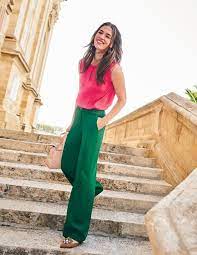Make An Entrance In These Bold Bright Wide Leg Trousers Crafted From Lightweight Satin Backed Crepe Green Dress Pants Dress Pants Outfits Green Pants Outfit