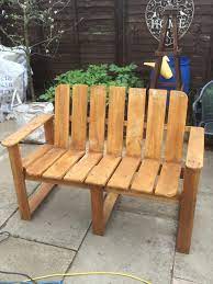 Outdoor Bench Ideas Made With Recycled Wooden Pallets Pallet Furniture Pallet Outdoor Project Garden Be Pallet Patio Furniture Pallet Painting Pallet Diy