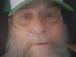 Fundraiser by Thomas Padden : Rent and bills