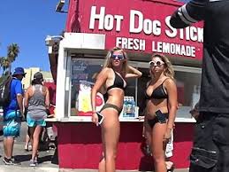 Nasty brunette gets picked up gives nice head. Girls In Thongs Buying Food Voyeurs Hd