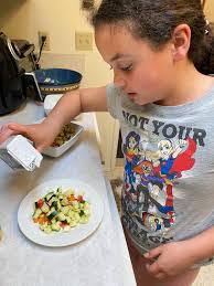 Arlene Thacker's Instagram, Twitter & Facebook