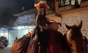 Preparan callejoneada y velación con la Catrina en Amecameca