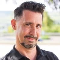 Peer Galle Email & Phone Number