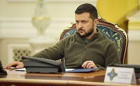 NATO chief does not rule out compromise with Russia