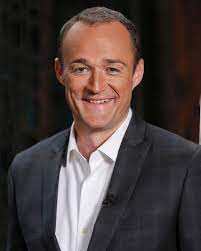 A british national, nicholas watt is a journalist and the current political editor of bbc newsnight. Nick Watt Official Biography Abc News