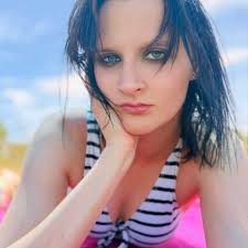 𝖉𝖊𝖆𝖙𝖍 𝖒𝖚𝖘𝖎𝖈 𝖛𝖎𝖉𝖊𝖔 𝖔𝖚𝖙 𝖓𝖔𝖜 🌬🤍  https://melaniemartinez.lnk.to/deathvideo