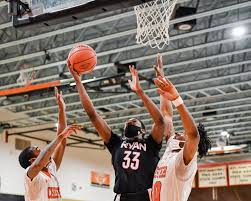 BOYS BASKETBALL: Lemon-Warren Wins Class 5A Player of the Year After  Season-Ending Injury One Year Ago