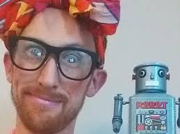 Androidgynous' robot love