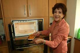 Comunicóloga, apasionada de la nutrición y la salud a través de la alimentación. Tufpj0kihttqm