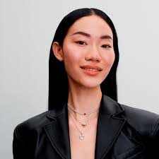 Jacqueline Slay's Instagram, Twitter & Facebook