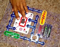 Teaching Kids Electronics Computers And Programming Fundamentals With Snap Circuits Scott Hanselman Snap Circuits Electronics Party Kits For Kids