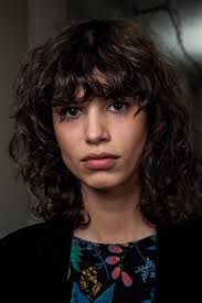 15 Trucs Que Seules Les Filles Aux Cheveux Boucles Peuvent Comprendre Cheveux Cheveux Boucles Coupe De Cheveux