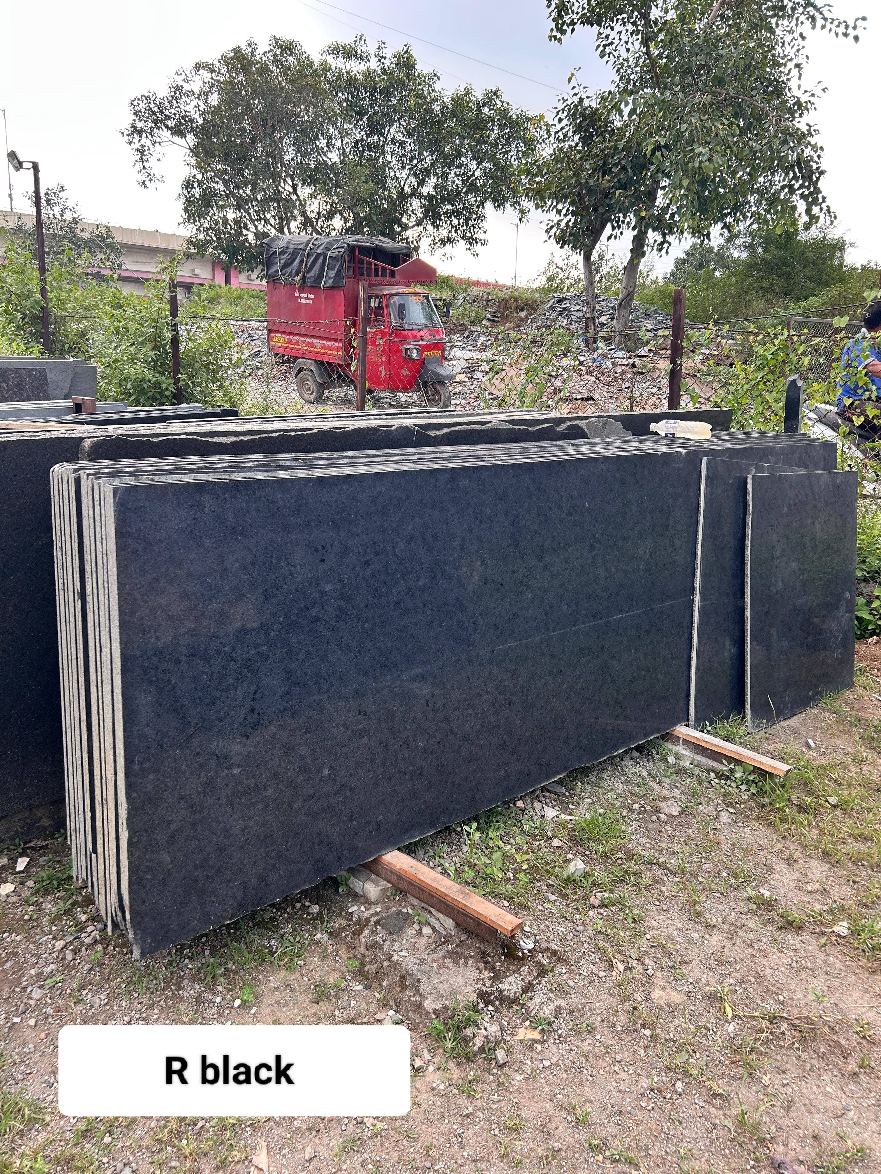 r black product image