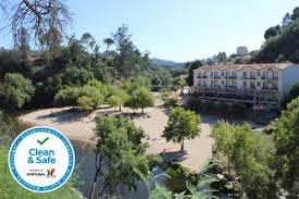 Facilities include a seasonal outdoor lap pool. Hotels Silgueiros Portugal Hotels In Silgueiros Hotels Booking Esky Eu