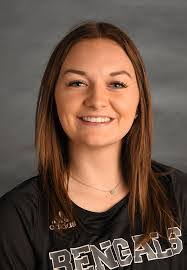 Lauren Bollinger's Instagram, Twitter & Facebook