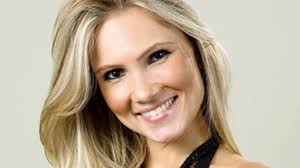 Na madrugada deste domingo (05), a cantora e psicóloga josiane belizário de oliveira, conhecida como josy oliveira morreu aos 43 anos em são . Biqbi Behi0cam