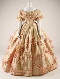 Refresh your daily rotation with our women's clothing range. 1860 1869 Fashion History Timeline
