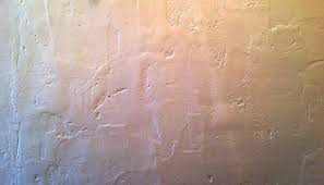 The problem with uneven corners is that in order for the wallpaper to be level both going into the corner and then. How To Wallpaper Uneven Walls The Best Wallpaper Place Blog