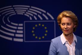 This is the awkward moment an 'irritated' european commission president ursula van der leyen was left resigned to a sofa as she met with president erdogan and charles michel, with no seat offered to her. Mogliche Kommissionsprasidentin Von Der Leyen Warum Dem Europaischen Parlament Schaden Droht Politik Tagesspiegel