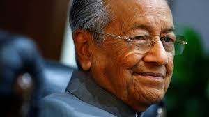 Senarai nama perdana menteri serta bekas perdana menteri malaysia ini mengandungi nama penuh, gambar, tarikh lahir serta tarikh meninggal dunia, gelaran, dan tarikh mula serta tamat memegang jawatan. 56 Tahun Kronologi Perjalanan Politik Tun Dr Mahathir 1964 2020 Buletin Ttkm