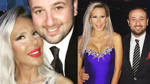 Erdinç Acar eski eşi Hande Demir'i rahatsız eden iş insanını dövdü'  iddiası! https://www.gercekgundem.com/magazin/211197/erdinc-acar -eski-esi-hande-demiri-rahatsiz-eden-is-insanini-dovdu-iddiasi